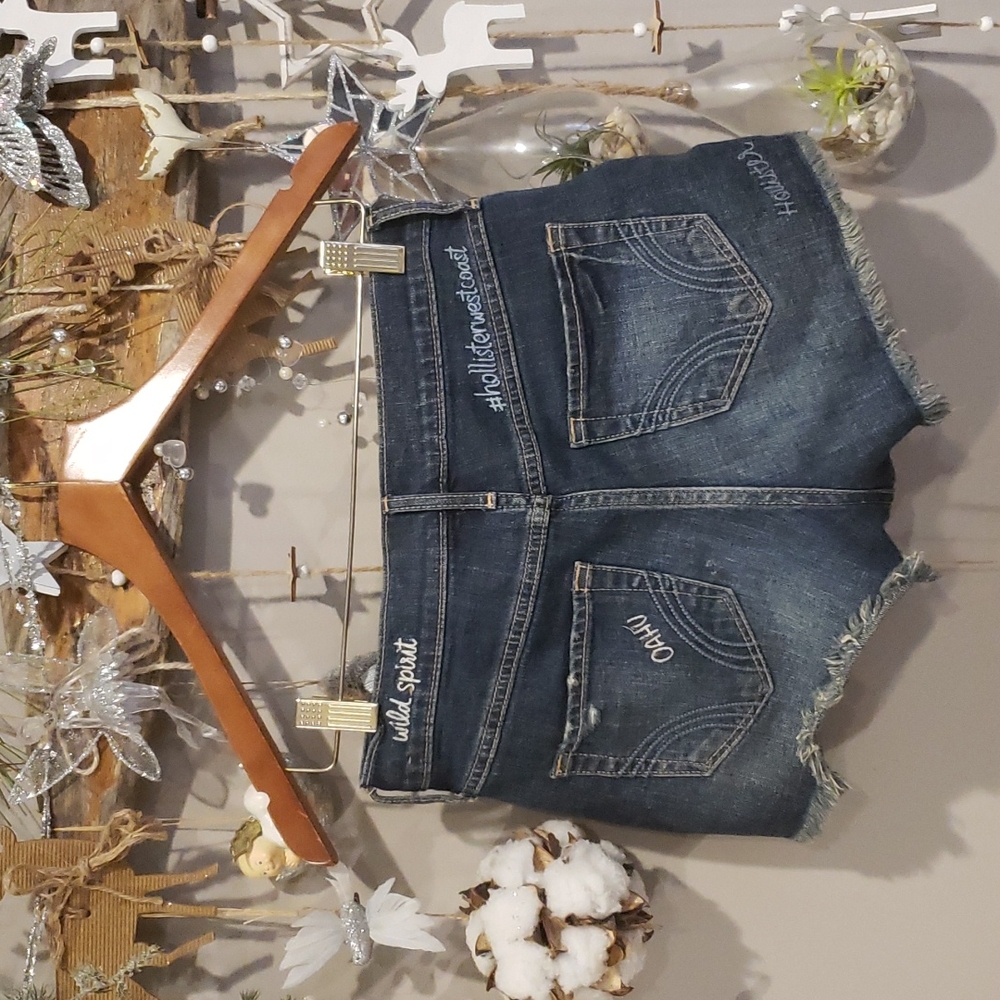 Hollister Denim Short - Picture 7 of 10